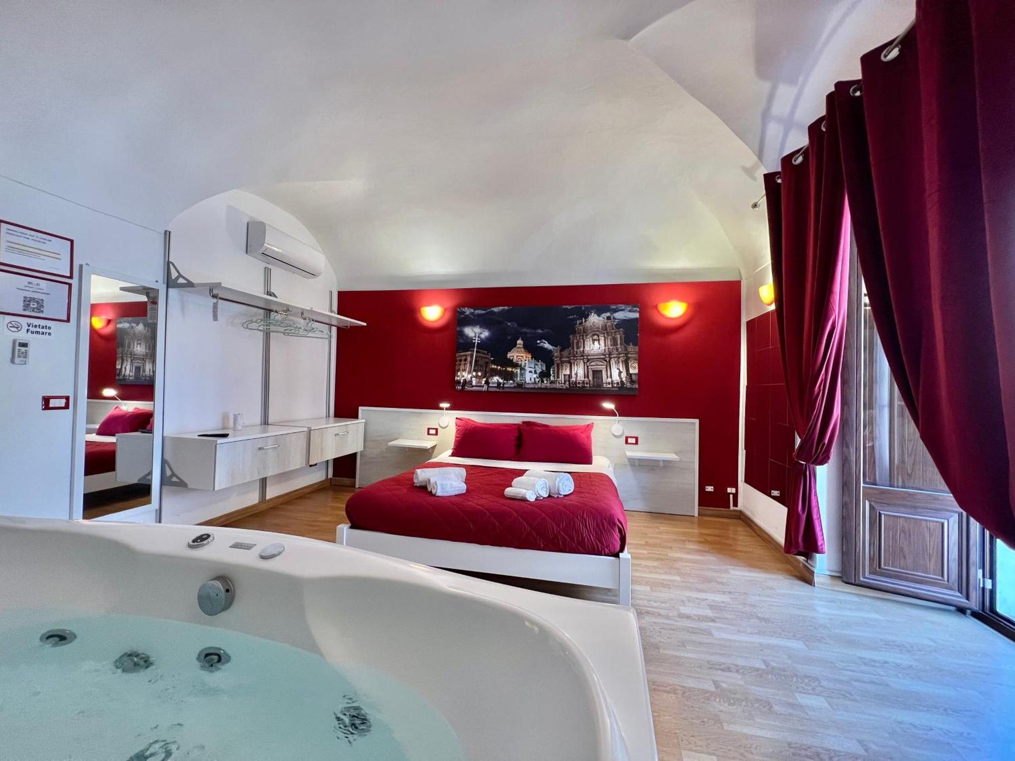 Cantu' Suite Catania Bagian luar foto